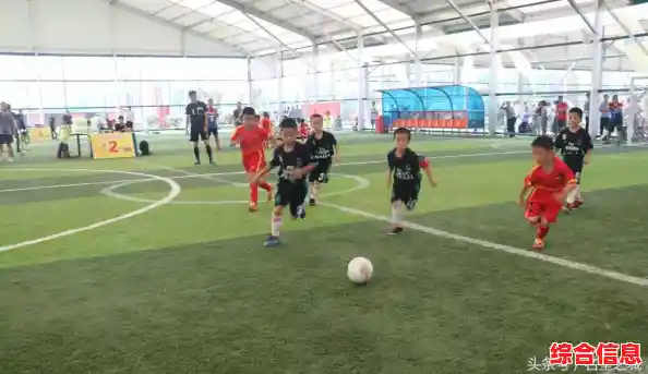 想体验丰富玩法的足球竞技？足球英雄杯满足你的所有期待！