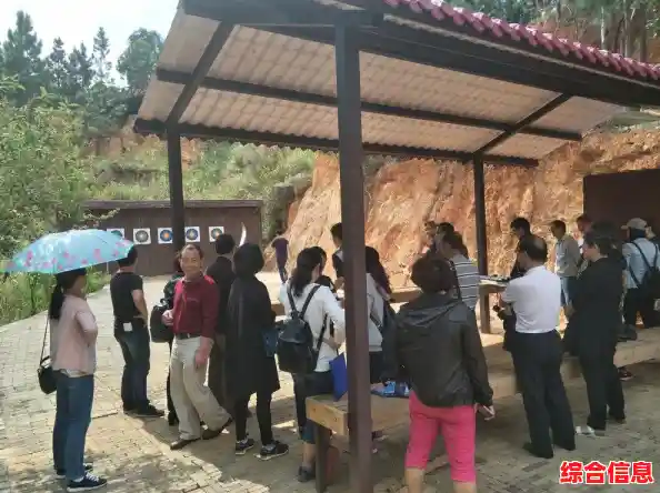 还在寻找多人联机生存游戏？希望之村2来生国际服》带你体验石器时代的崛起！