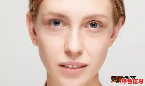 轻松击退黑眼圈！超有效护理技巧助你恢复神采