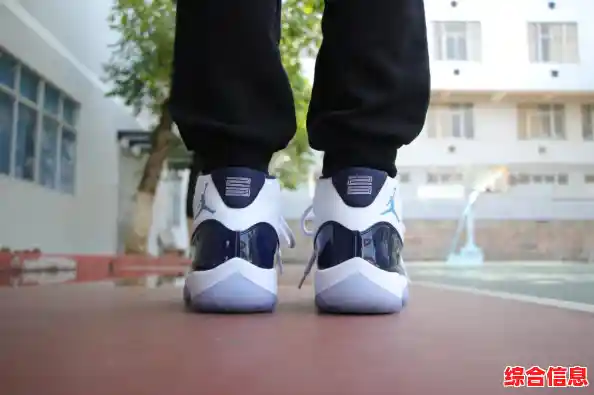 一键切换Win11锁屏与桌面壁纸，打造专属个性化视觉风格