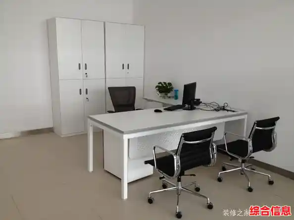 办公空间升级必备：电脑桌选购指南与设计灵感一网打尽