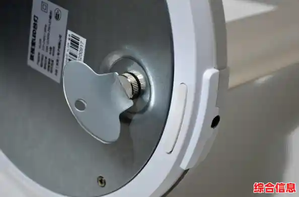 电脑屏幕亮度调整全攻略：护眼又节能的实用技巧大公开