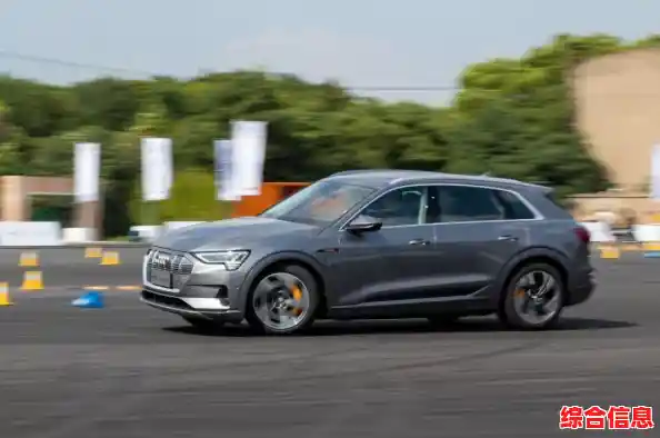 想要学习驾驶技能？3D驾驶课2》带你从转弯到停车玩转真实路况！