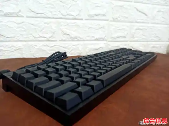 游戏与打字兼得:青轴键盘带来清脆手感与高效操作 游戏与打字兼得:青轴键盘带来清脆手感与高效操作