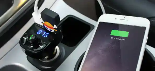 高效便携车载充电器，确保您行车途中电力充沛不中断