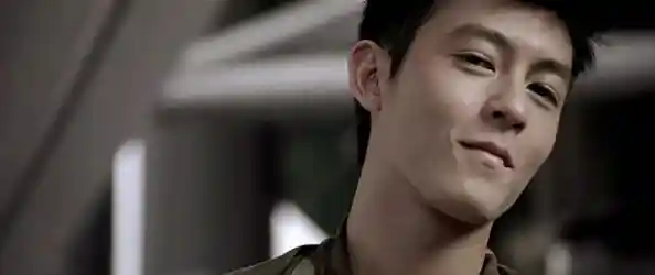 英雄神枪手：谁能拒绝成为拯救世界的巅峰狙击手？