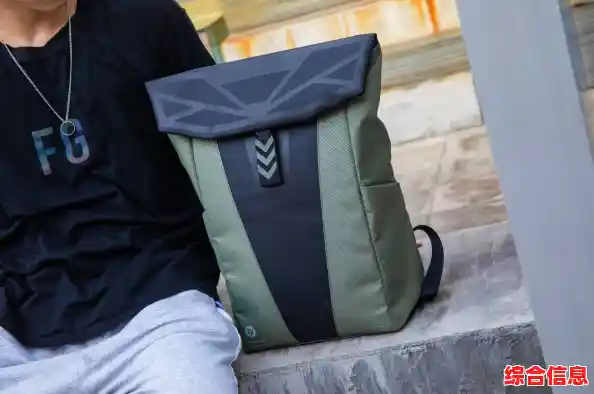 全方位保护电脑背包，轻巧设计时尚外观让您出行更安心舒适