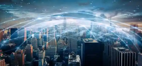 华为折叠屏手机引领智能通信新时代，创新科技重塑未来交互体验