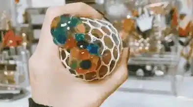 还在为压力烦恼？打屁股2》的恶搞解压玩法你玩过吗？