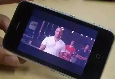 手机观影新体验，海量影视随心看，尽享移动影院乐趣