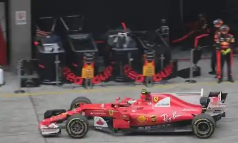 如何用赛车玩转足球?汽车足球赛带你开启另类体育对决! 如何用赛车玩转足球?汽车足球赛带你开启另类体育对决!