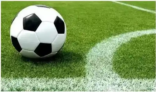 厌倦了传统的足球游戏?方块足球明星(Soccer Star)的角色切换玩法你怎能错过? 厌倦了传统的足球游戏?方块足球明星(Soccer Star)的角色切换玩法你怎能错过?