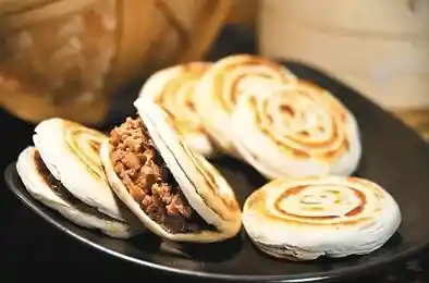 谁说卖糖饼不能成高手?糖饼外传》等你来挑战! 谁说卖糖饼不能成高手?糖饼外传》等你来挑战!