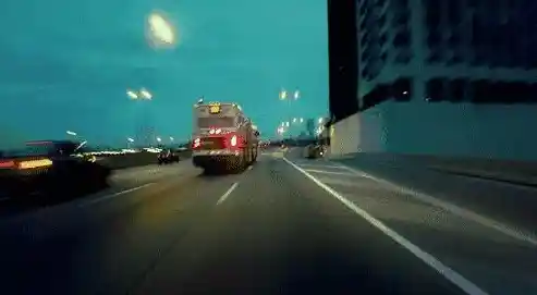 管理有限阳光抵御僵尸进攻?植物大战僵尸2010版》难道不是怀旧玩家的必藏品? 管理有限阳光抵御僵尸进攻?植物大战僵尸2010版》难道不是怀旧玩家的必藏品?