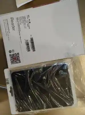 悦享高清轻薄本,让每一幕工作与娱乐都生动精彩的屏幕 悦享高清轻薄本,让每一幕工作与娱乐都生动精彩的屏幕